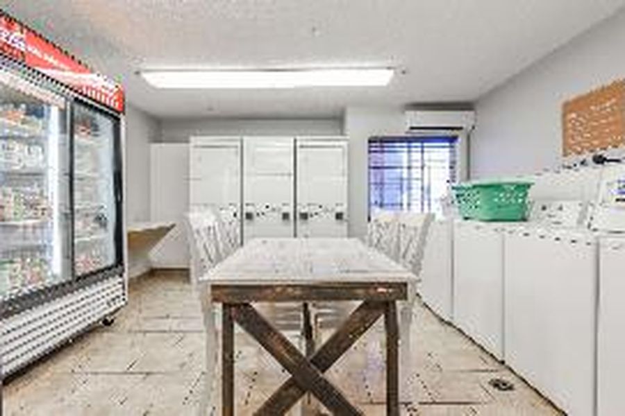photo-1