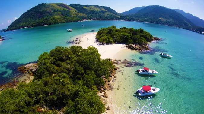 Imagem aérea na Ilha Grande