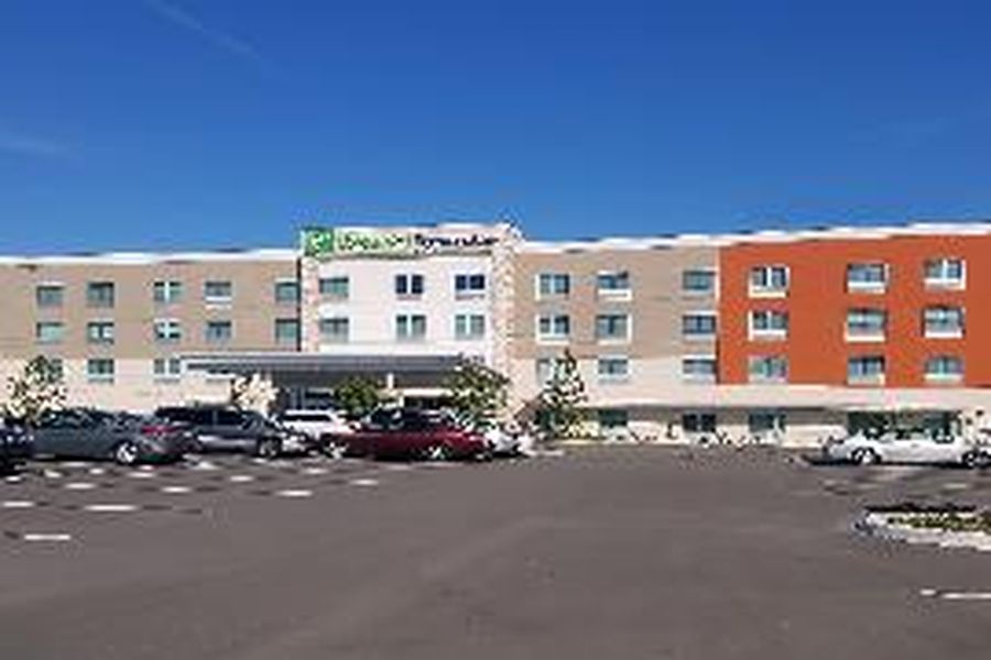 photo-1