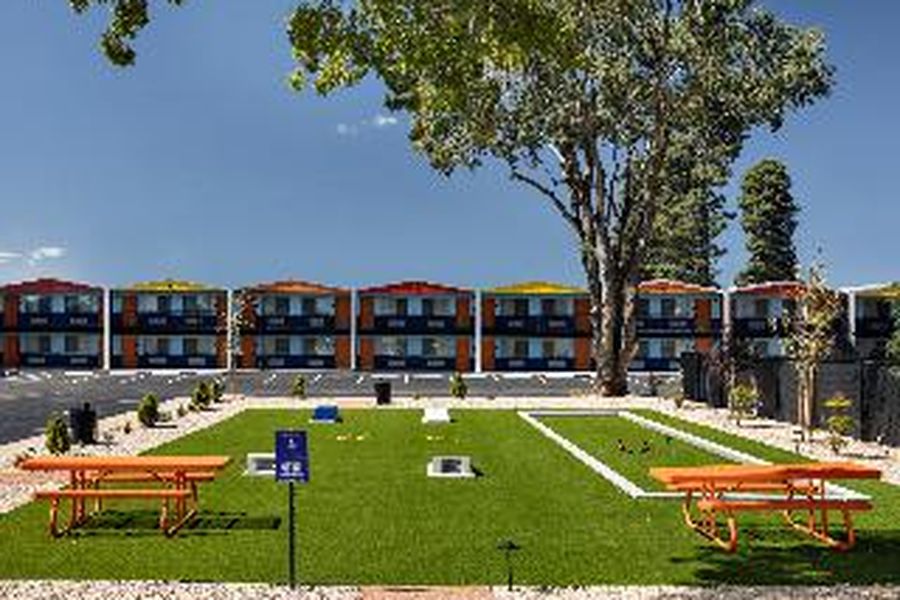 photo-1