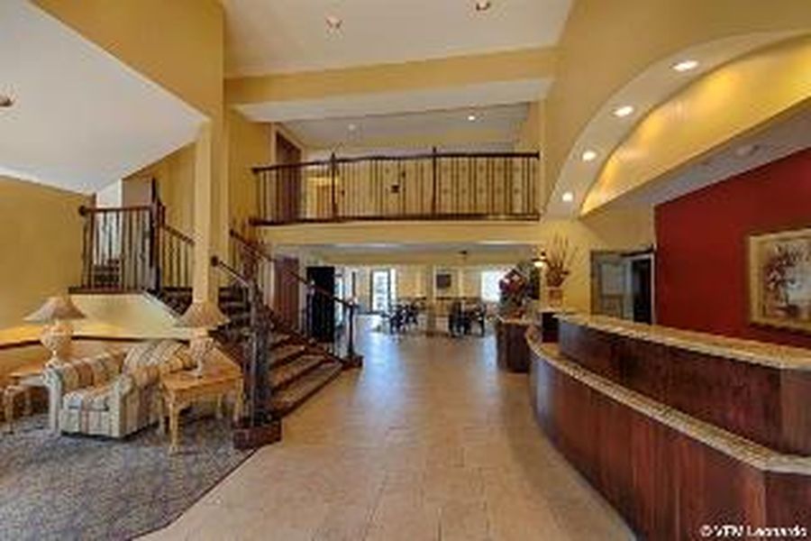 photo-1