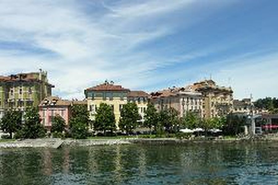 photo-1