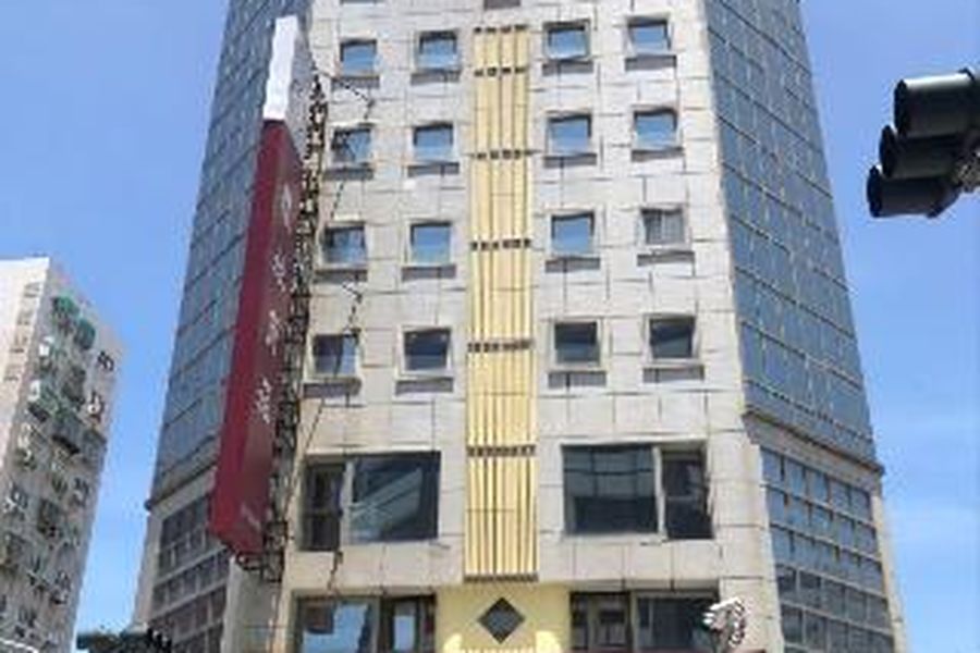 photo-1