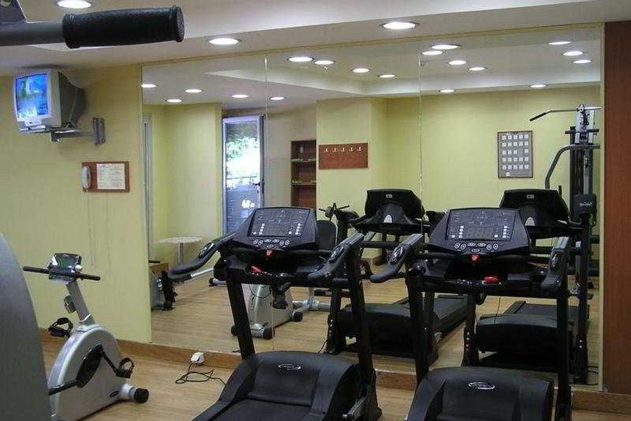 photo-0