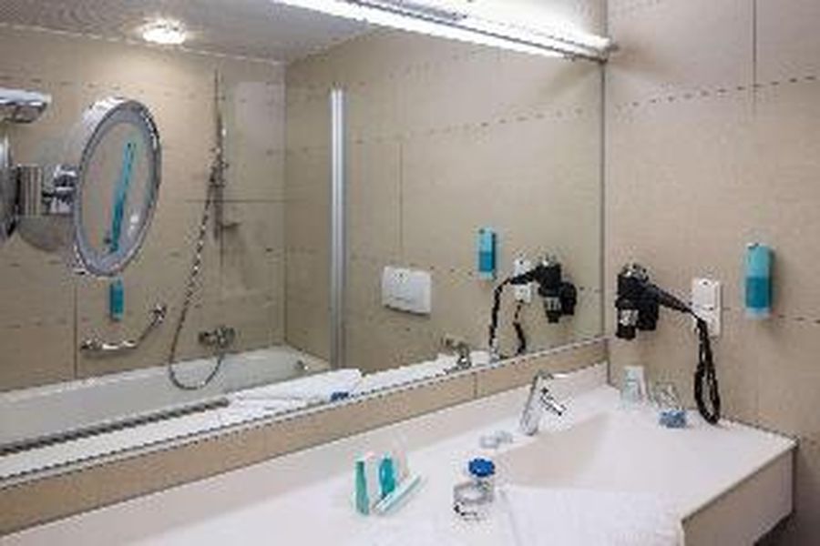photo-1