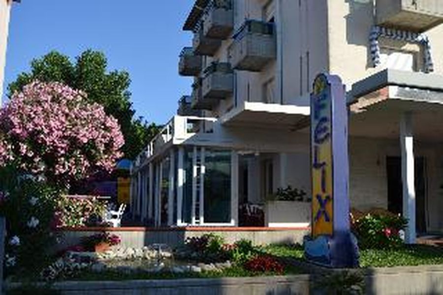 photo-1