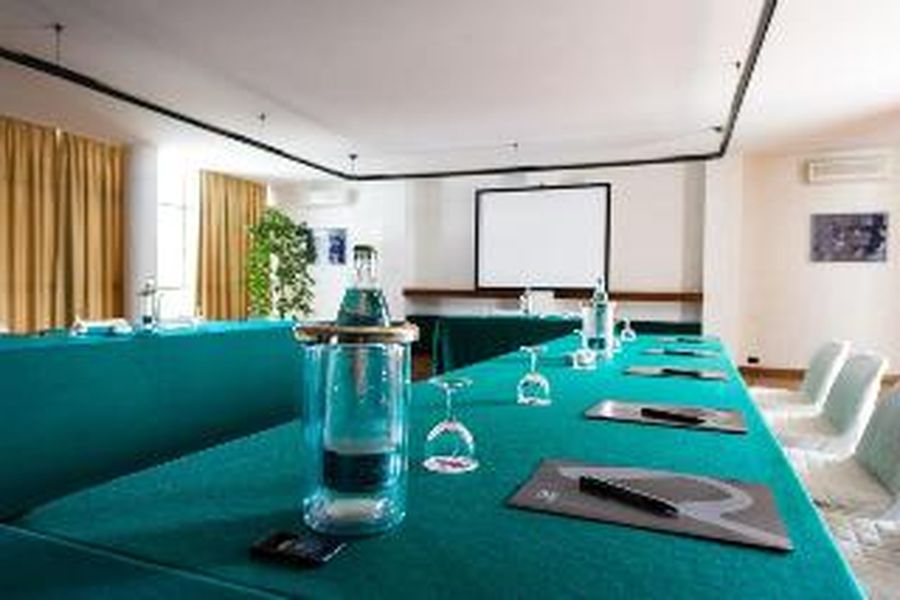 photo-1