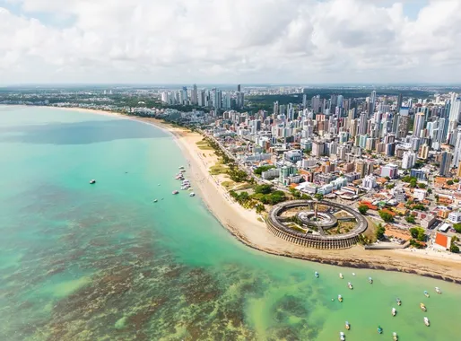 Vista aérea da praia de Cabo Branco, João Pessoa