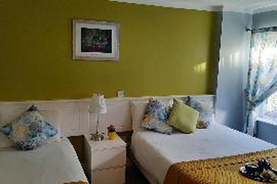 photo-0