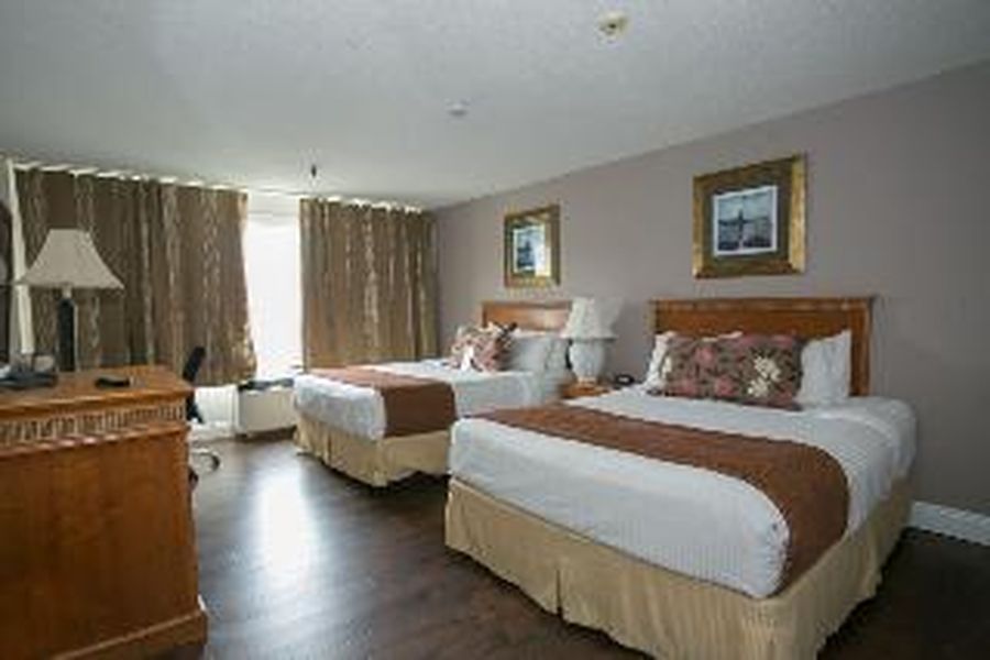 photo-0