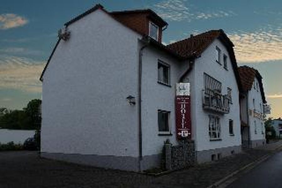 photo-1