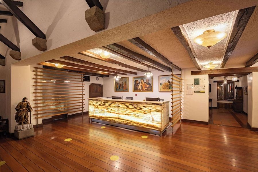 photo-1