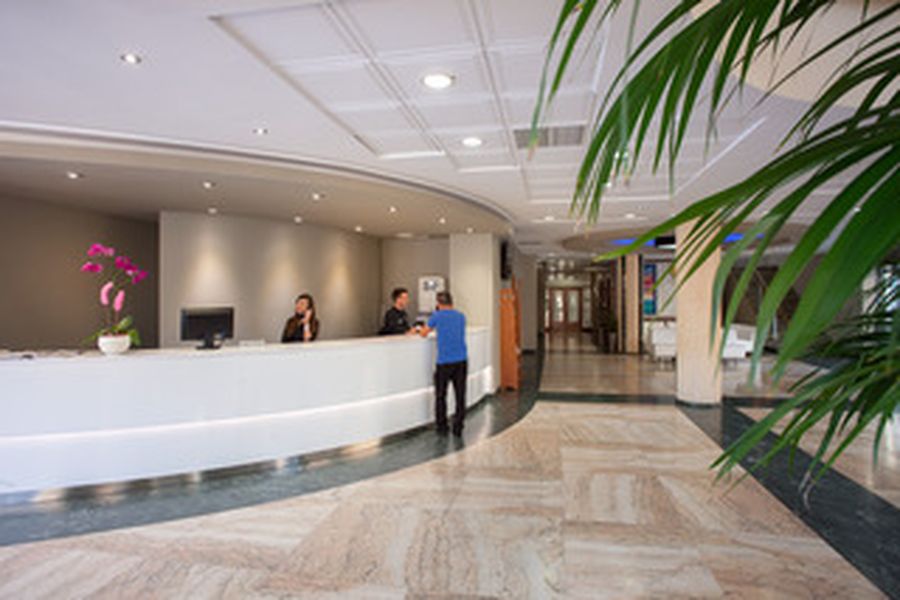 photo-1
