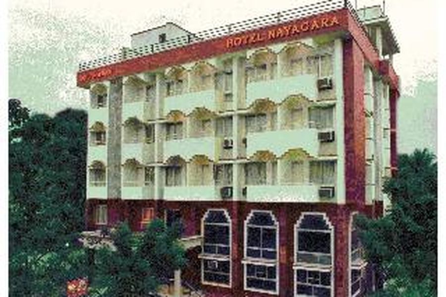 photo-0