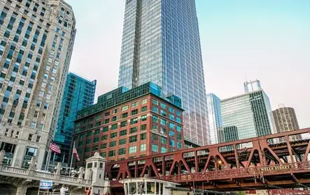 Chicago: cruzeiro com jantar Premier no rio Chicago