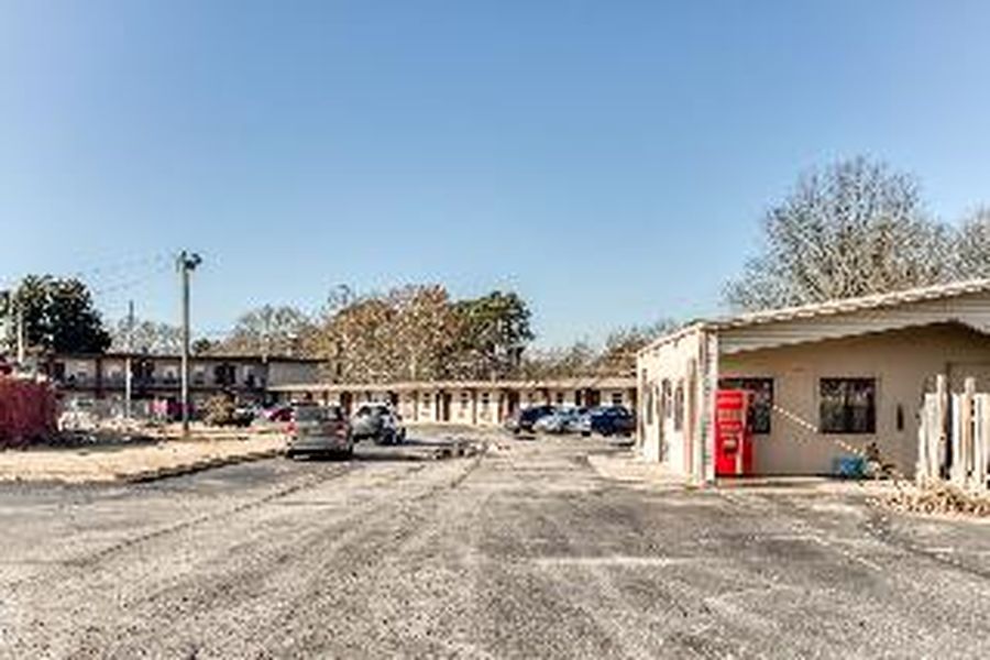 photo-1
