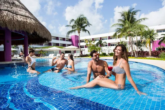 Temptation Cancún Resort