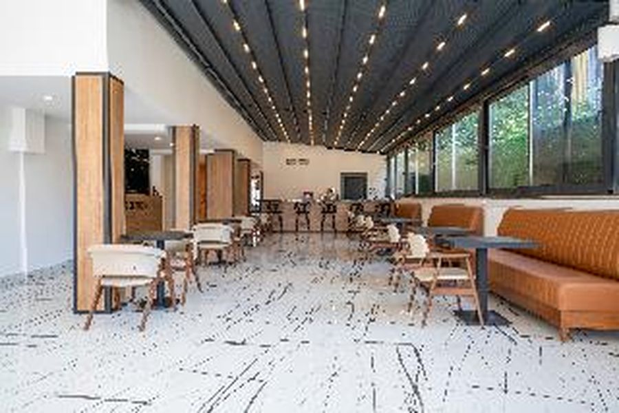 photo-1