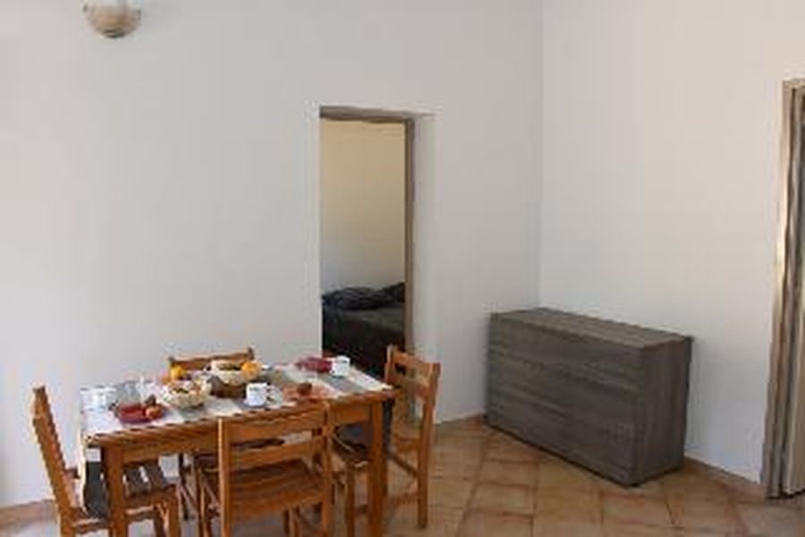 photo-0