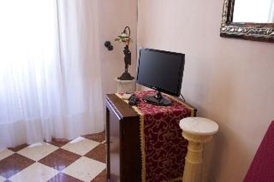 photo-1