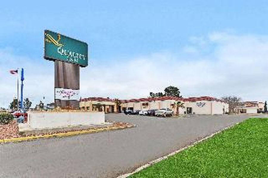photo-1