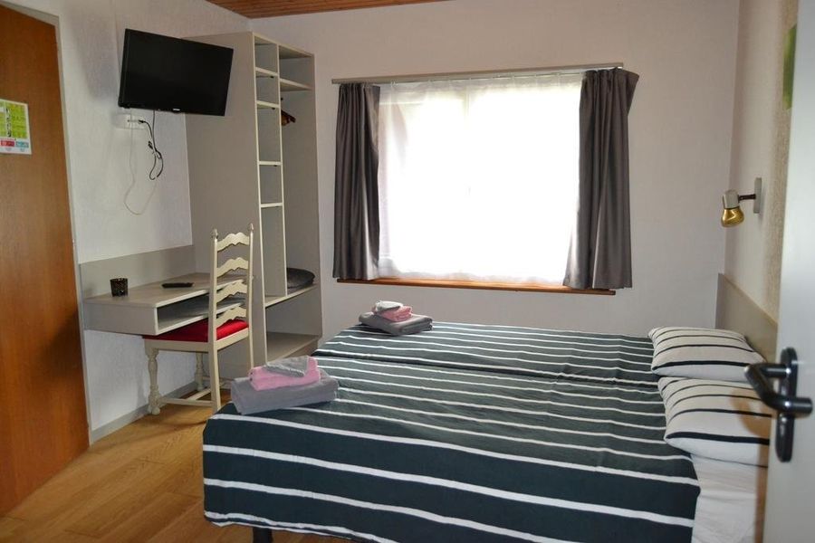 photo-1